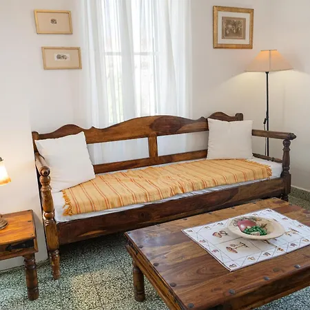 Elisabeth'S Traditional House In Poros Poros Town Esterno foto
