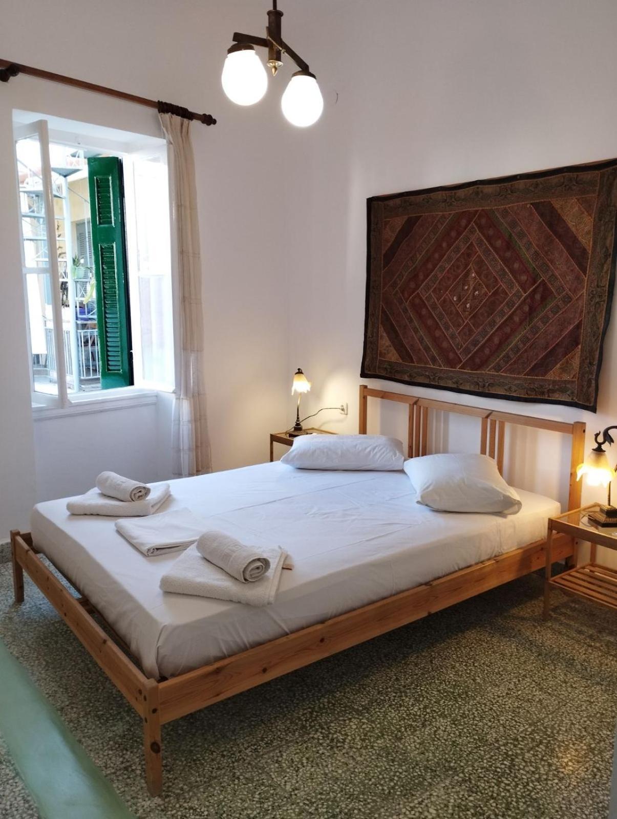 Elisabeth's Traditional House In Poros Appartement *